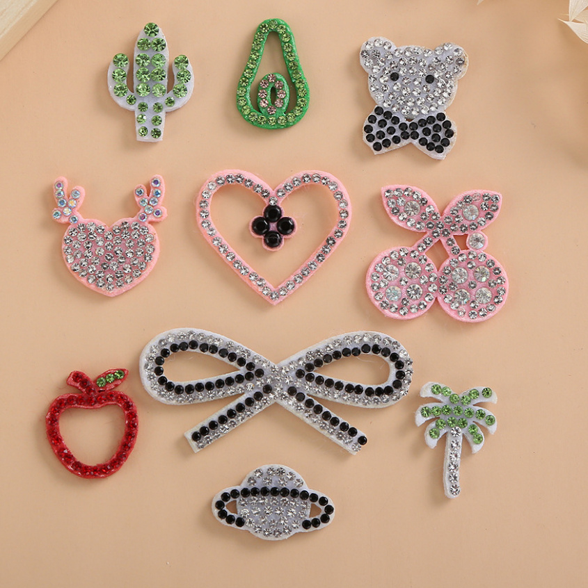 Sewing Id - 10 pièces arbre arc ours planète