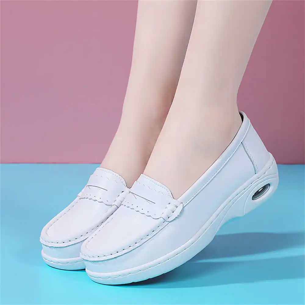 Chaussures à talons épais à se - Sewing Industry avis et prix