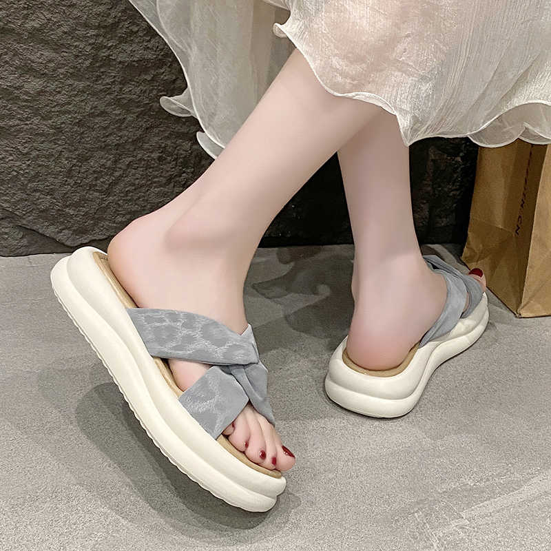 Chaussures d'été antidérapante - Sewing New avis et prix