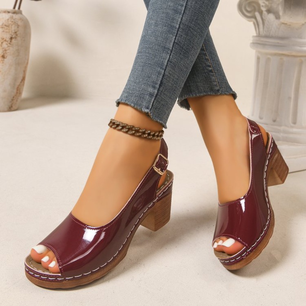 Nouvelles sandales à talons po - Sewing New avis et prix